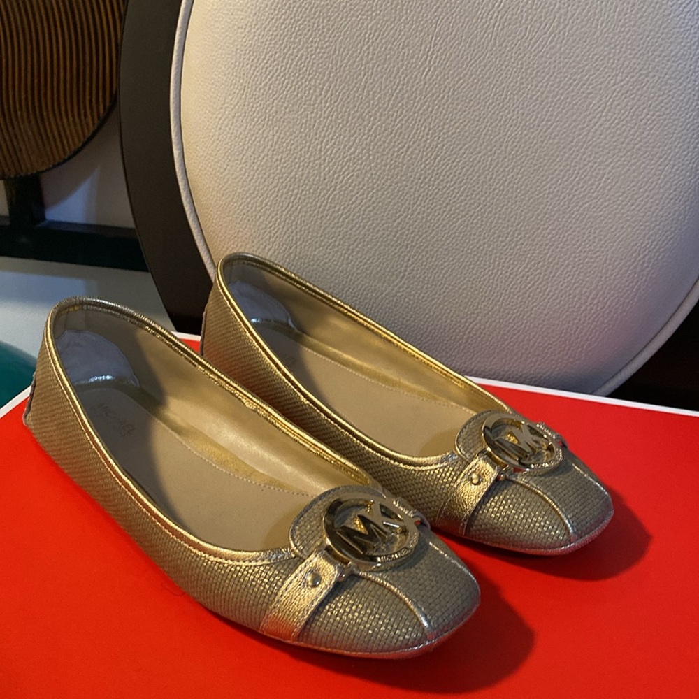 Michael Kors loafers brand new - Picture 2 of 8